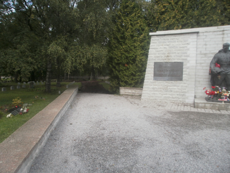 Воинское кладбище
